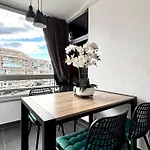 Climatise Avec Parking Et Wifi A 150m De La - Fr-1-748-35