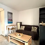 Apartment Climatise Avec Parking Et Wifi A 150m De La - Fr-1-748-35 *
